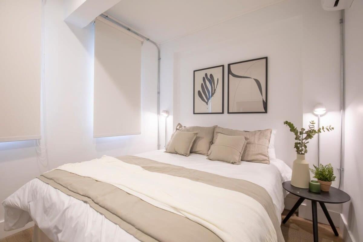 Lujoso Studio En Calle Monjitas Hom Santiago