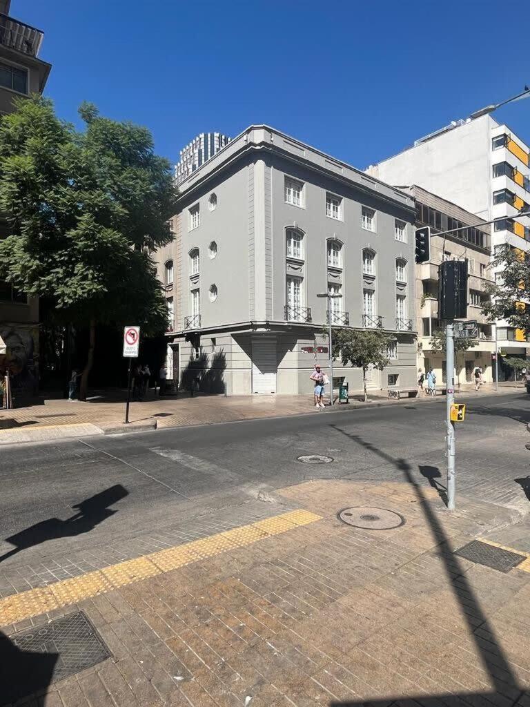 Lujoso Studio En Calle Monjitas Hom Santiago